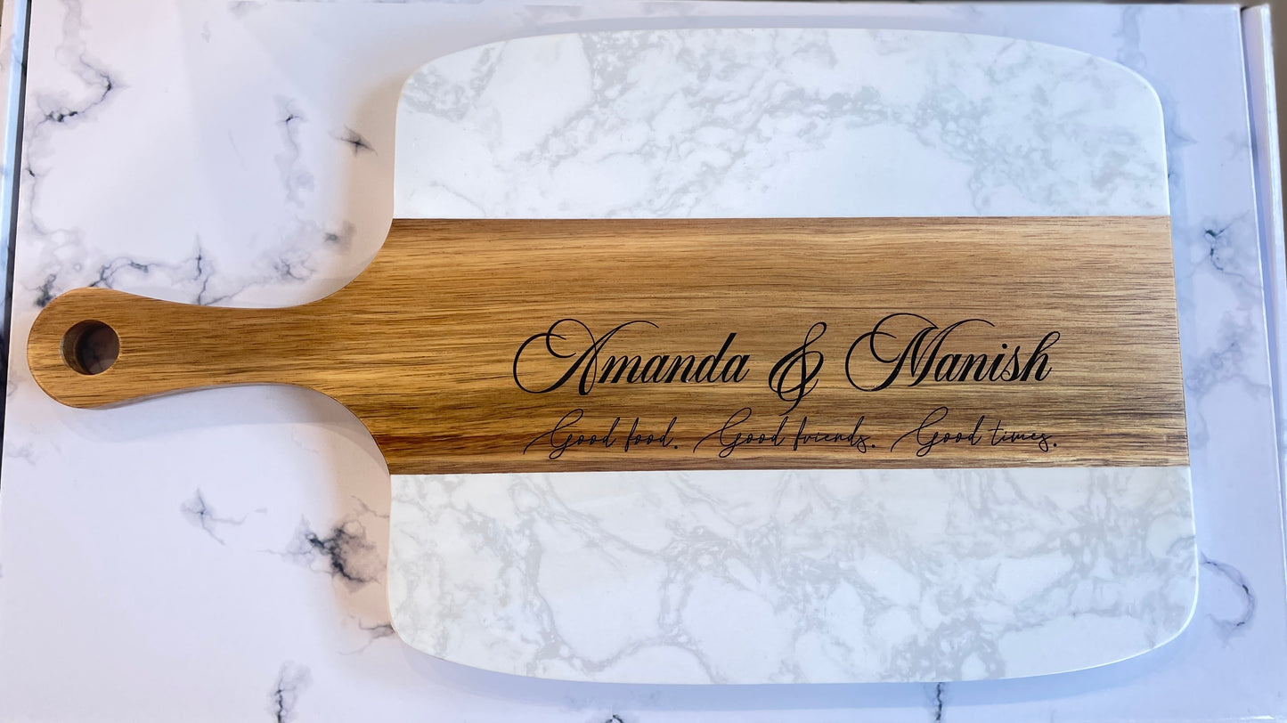 Personalized Wooden & Marble Cheese Board Set with 4 Knives – Elegant Charcuterie Gift